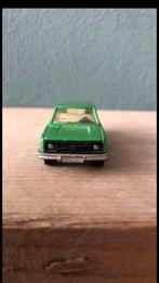 Vintage VOLVO 245DL + jaarboek, Hobby en Vrije tijd, Modelauto's | 1:87, Verzenden, Zo goed als nieuw, Auto, Majorette