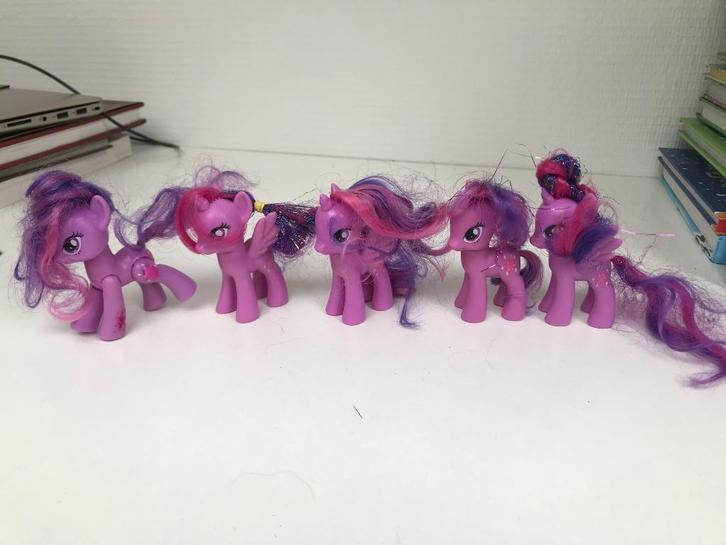 My little Pony 5 Twilight Sparkle paardjes figuurtjes, Kinderen en Baby's, Speelgoed | My Little Pony, Nieuw, Ophalen of Verzenden