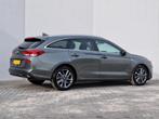 Hyundai i30 Wagon 1.5 T-GDi MHEV Premium / Private Lease Van, Auto's, Hyundai, Te koop, 160 pk, Zilver of Grijs, Benzine