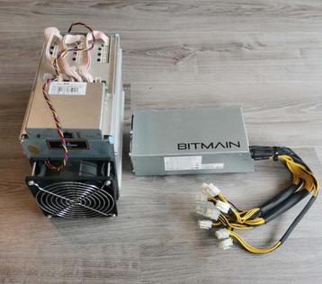 Bitmain Antminer D3 - 19,3G inclusief APW3+++ 1600w voeding beschikbaar voor biedingen