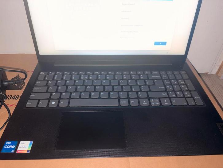 Lenovo V15 G2 ITL - Betrouwbare Laptop, Computers en Software, Windows Laptops, Zo goed als nieuw, 15 inch, SSD, 2 tot 3 Ghz, 32 GB