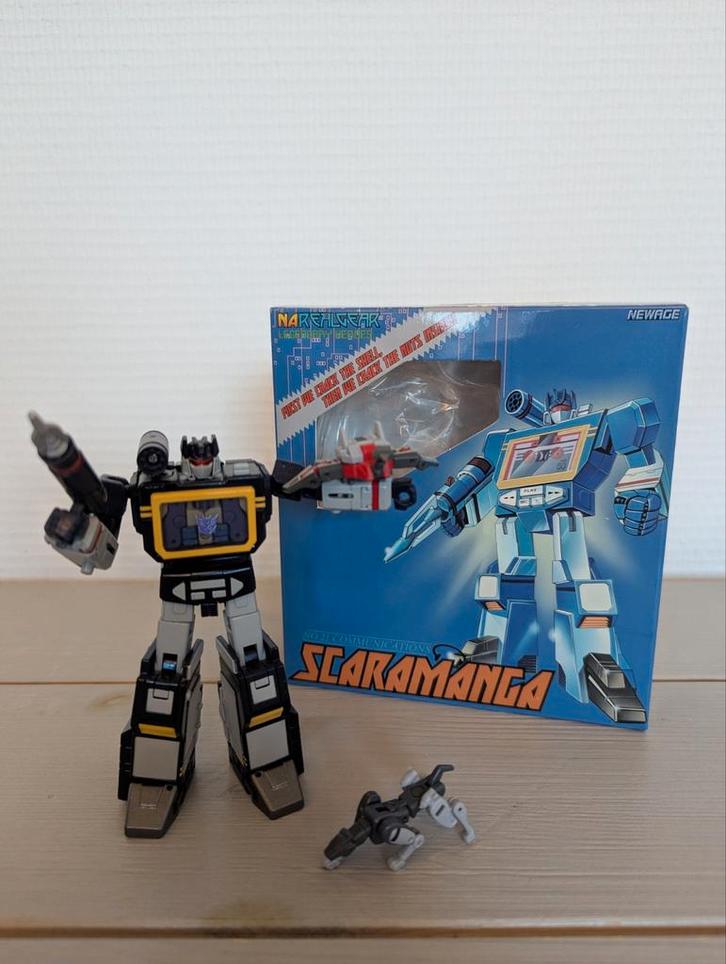 Newage H21 Soundwave + upgrade, Verzamelen, Transformers, Zo goed als nieuw, G1, Decepticons, Ophalen of Verzenden