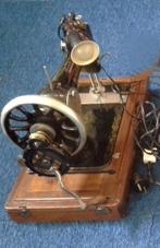 Singer antieke naaimachine D977181, Ophalen