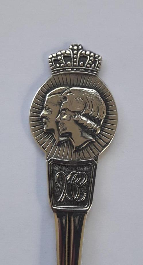 Lepeltje Huwelijk Beatrix en Claus 1966, Verzamelen, Koninklijk Huis en Royalty, Gebruikt, Speld(je) of Lepel(tje), Nederland