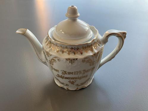 Unieke theepot 12,5 jaar getrouwd - koperen bruiloft, Antiek en Kunst, Antiek | Keramiek en Aardewerk, Ophalen of Verzenden