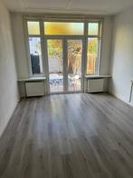 Huis te huur, 5 kamers, Zuid-Holland