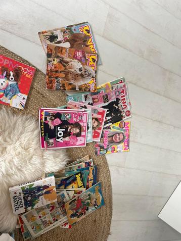 Gratis af te halen div tijdschriften en een boek beschikbaar voor biedingen