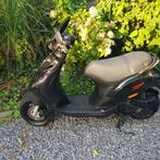 Piaggio zip iget bj 2020, Fietsen en Brommers, Scooters | Piaggio, Ophalen of Verzenden, Zo goed als nieuw, Zip