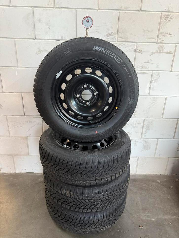 Winterset Ford Ecosport 195/65 R15 met TPMS, Auto-onderdelen, Banden en Velgen, Banden en Velgen, Winterbanden, 15 inch, 195 mm