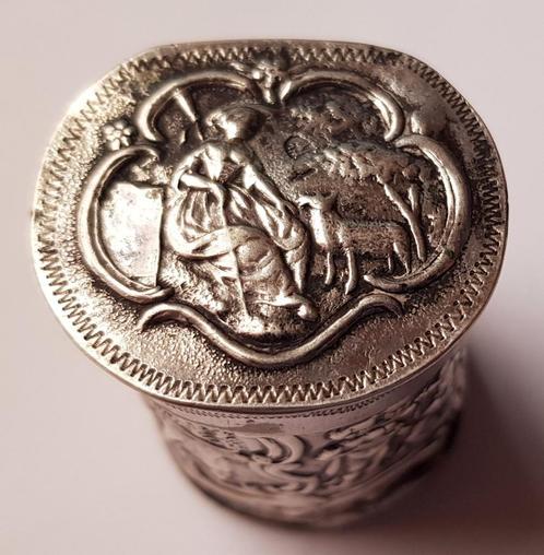 Zilveren snuif / loderein doos, Antiek en Kunst, Antiek | Goud en Zilver, Zilver, Verzenden