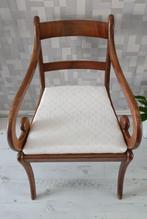 antieke stoel met LV bekleding, Ophalen