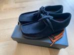 Clarks Wallabee Maat 42 - Nieuw!, Ophalen of Verzenden, Nieuw, Zwart, Loafers