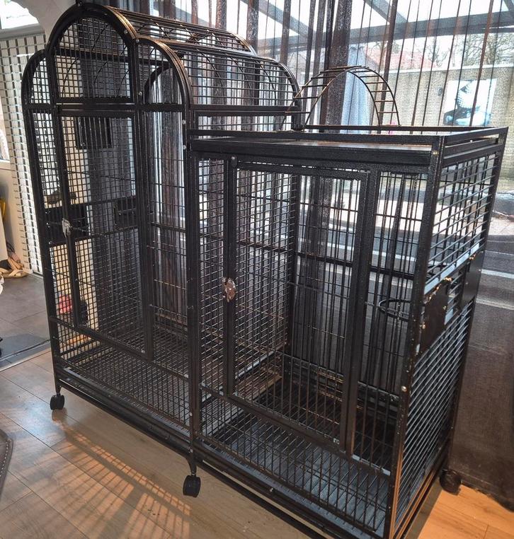 Strong Venus XL – Zeer grote Papegaaienkooi, Dieren en Toebehoren, Vogels | Hokken en Kooien, Zo goed als nieuw, Vogelkooi, Metaal