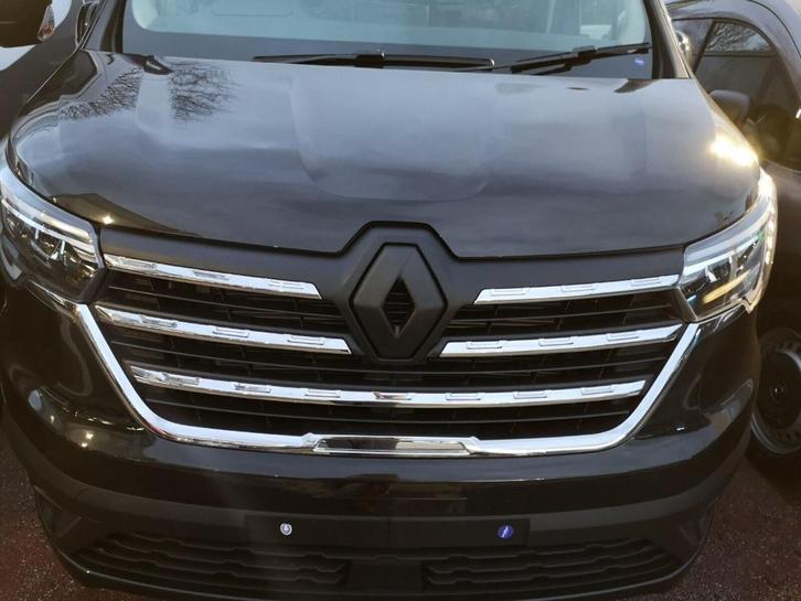 Zwart logo cover RENAULT TRAFIC 3 Facelift 2023-, Auto diversen, Tuning en Styling, Ophalen of Verzenden