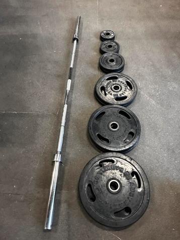 107,5kg Rubberen Olympische Grip Gewichten + Halterstang beschikbaar voor biedingen