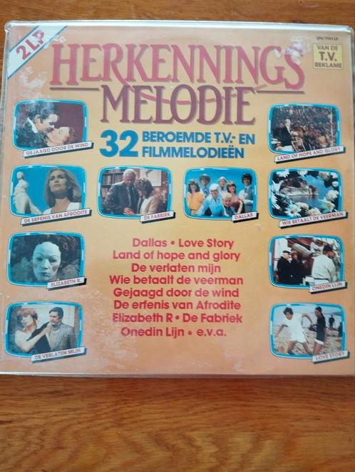 Verzamelalbum 2 Vinyl Lp's 32 diverse herkenningsmelodieën, Cd's en Dvd's, Vinyl | Verzamelalbums, Zo goed als nieuw, Ophalen of Verzenden