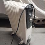 Elektrische Radiator.  Vloeistof gevuld.  Max 2000 watt., Ophalen, 30 tot 80 cm, Radiator, Zo goed als nieuw