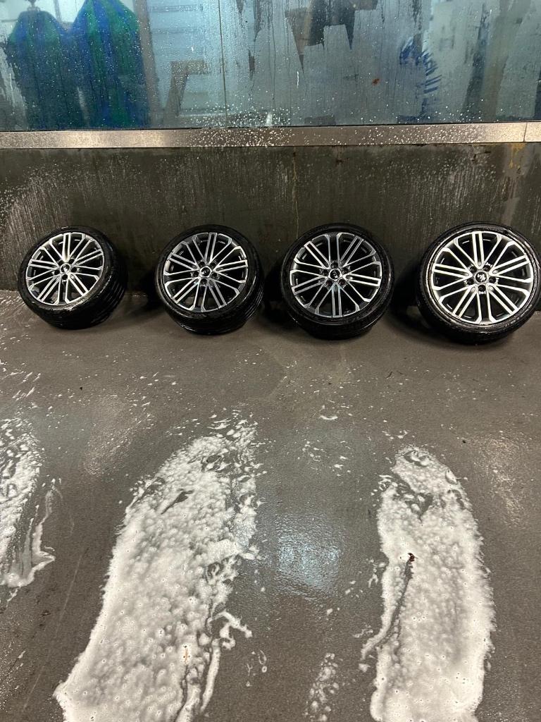 18 inch orginele GT velgen kia, Ophalen, 18 inch, Velg(en), Zomerbanden
