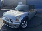 Mini Mini 1.6 Cooper / Automaat/ Netjes / meeneemprijs !, Gebruikt, Zwart, 4 cilinders, 4 stoelen