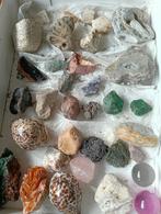 Verzameling edelstenen, mineralen en schelpen, Verzamelen, Mineralen en Fossielen, Ophalen of Verzenden, Mineraal
