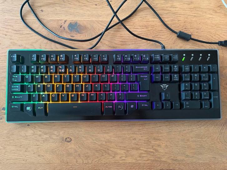 Trust Thura GXT860, Computers en Software, Toetsenborden, Gebruikt, Qwerty, Bedraad, Gaming toetsenbord, Ophalen of Verzenden