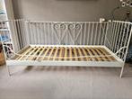 Ikea Wit metalen bedframe - Eenpersoonsbed inclusief matras., Ophalen, Gebruikt, 90 cm, Eenpersoons