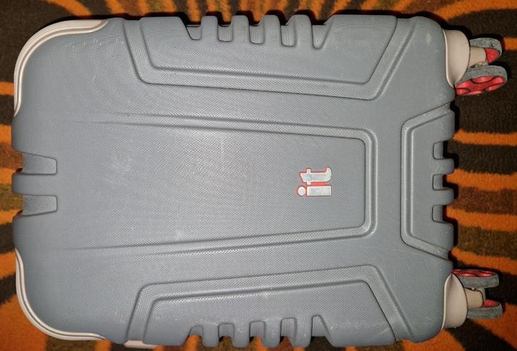 iT handbagage, Sieraden, Tassen en Uiterlijk, Koffers, Gebruikt, Hard kunststof, 50 tot 60 cm, 35 tot 45 cm, Uitschuifbare handgreep