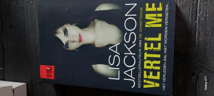 Lisa Jackson - Vertel me, Boeken, Thrillers, Zo goed als nieuw, Nederland, Ophalen of Verzenden