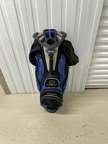 Sun mountain cartbag beschikbaar voor biedingen