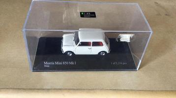 MINICHAMPS MORRIS MINI 850 MK 1 PLATEAU + VITRINE MOOIMAN! beschikbaar voor biedingen