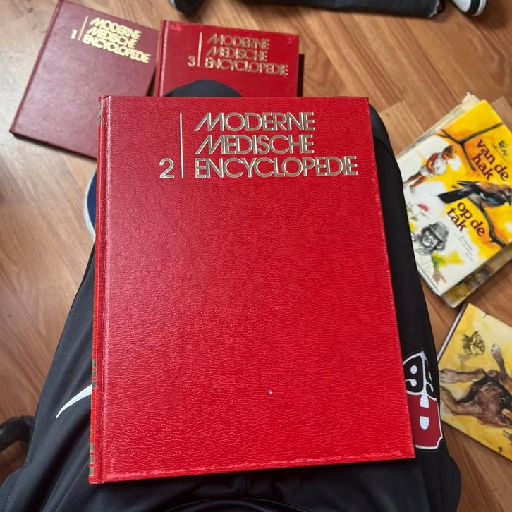 Moderne Medische Encyclopedie, Boeken, Encyclopedieën, Gelezen, Complete serie, Medisch, Ophalen of Verzenden