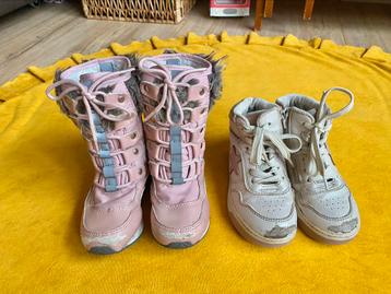 Twee paar winter schoenen, maat 26 beschikbaar voor biedingen