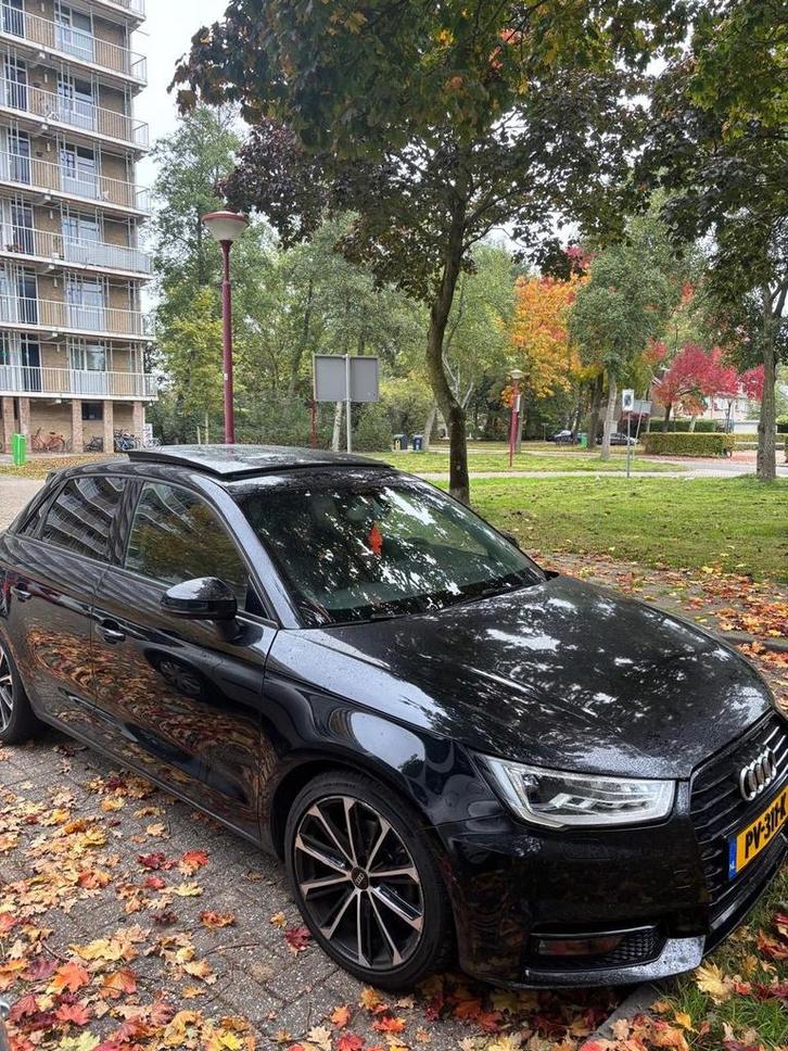 Audi A1 1.6 TDI Automaat 116pk S Tronic 2015 Zwart, Auto's, Audi, Particulier, A1, Diesel, C, Hatchback, Automaat, Geïmporteerd