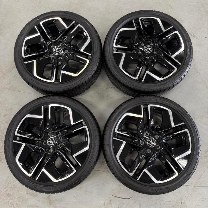 18" Org. VW Golf 8 Winterset R-line York Velgen Winterbanden, Auto-onderdelen, Banden en Velgen, Banden en Velgen, Winterbanden