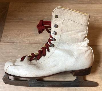 Hudora kunstschaatsen leren schoen mt. 40. beschikbaar voor biedingen
