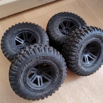 RC wielen 1:8 1:10 offroad buggy monstertruck banden beschikbaar voor biedingen