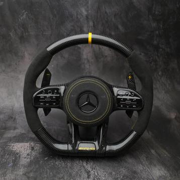 Mercedes AMG stuur Carbon en Alcantara beschikbaar voor biedingen