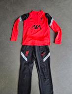 Trainingspak Liverpool maat 164, Sport en Fitness, Voetbal, Maat XS of kleiner, Ophalen of Verzenden, Zo goed als nieuw, Trainingspak