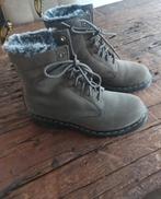 Dr. Martens 1460 Serena  grijs/zwart  gevoerd maat 39, Ophalen of Verzenden, Grijs, Dr. Martens, Zo goed als nieuw