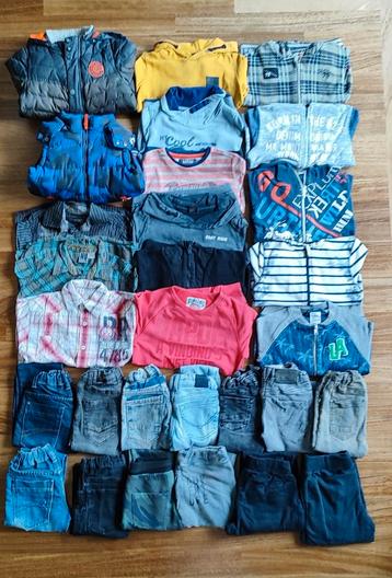 Groot kleding pakket jongen maat 116 29 stuks beschikbaar voor biedingen