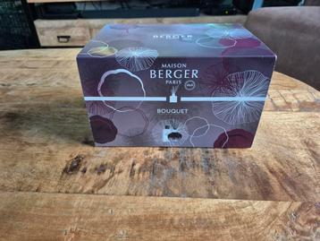 Nieuw: Berger Bouquet Molecule Prune beschikbaar voor biedingen