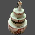 Limoges France bruidstaart pillendoosje porselein, Antiek en Kunst, Verzenden