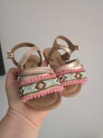 Primark gouden sandalen maat 24, Kinderen en Baby's, Babykleding | Schoentjes en Sokjes, Schoentjes, Meisje, Ophalen of Verzenden