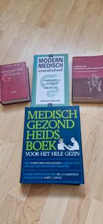 Medische woordenboeken!!, Ophalen, Beta, Zo goed als nieuw