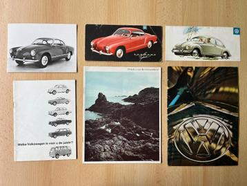 Lot. 5 vintage folders, 1 fabrieksfoto Volkswagen Kever, Kar beschikbaar voor biedingen