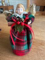 Kerstengel met porseleinen hoofdje. 15cm, Huis en Inrichting, Woonaccessoires | Boeddhabeelden, Ophalen of Verzenden, Gebruikt