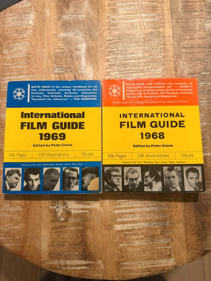 2 boeken international film Guide 1968 - 1969, Boeken, Film, Tv en Media, Gelezen, Vakgebied of Filmindustrie, Ophalen of Verzenden