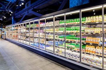 Supermarkt koelmeubels stekkerklaar of remote uitvoering beschikbaar voor biedingen