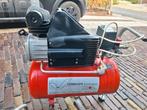 compressor 230 volt, Doe-het-zelf en Verbouw, Compressors, Minder dan 25 liter, Ophalen of Verzenden, Gebruikt, Minder dan 200 liter/min