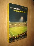 rotterdam voetbalstad nr. 1 -bart in t hout (feyenoord enz.), Boeken, Sportboeken, Ophalen of Verzenden, Zo goed als nieuw, Balsport